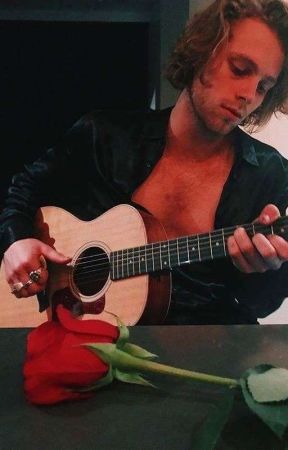 v a l e n t i n e// lrh by 5secondsofouat