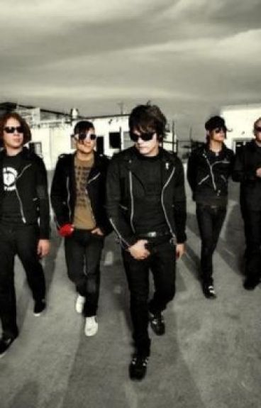 Give Me A Shot to Remember (Frerard) :3 by weredamnedafterall